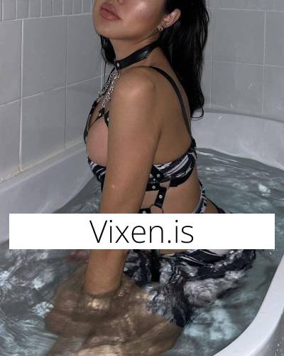 25 year old Escort in Melbourne THAI Massage with TRANS pre op
