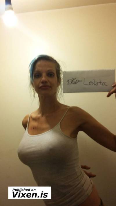 34 year old Escort in Thunder Bay Hot Body and a Stunning Face READY TO ROCK YOUR WORLD