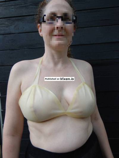 54 year old Escort in Dundee Shaggable Mum