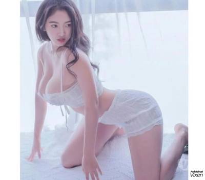 23 year old Escort in Woking Surrey 💯Sweet and Sexy Coco🌸TOP Asian Escort🌸, Agency