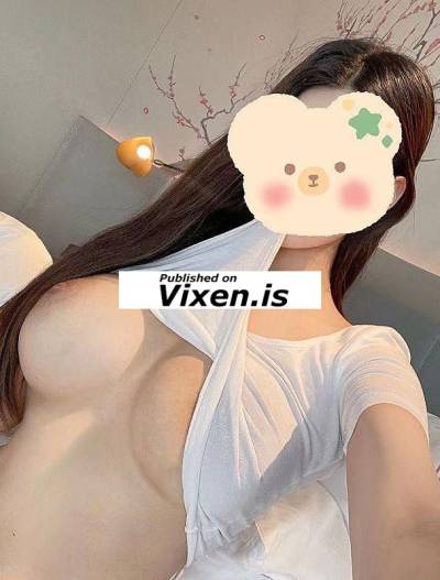 22 year old Escort in Perth .Vietnam Busty Party Baby Girl Erica