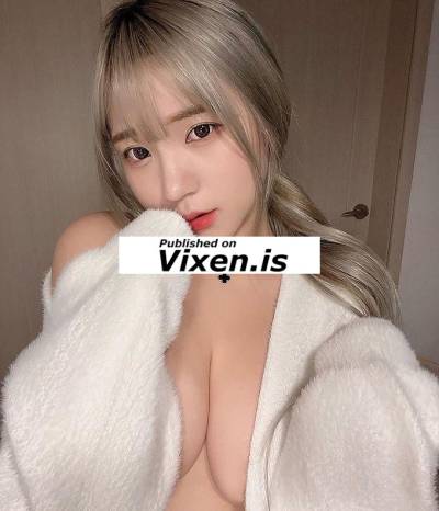 22 year old Escort in Brisbane .Cutie . .Japanese. . Alisa . .In/Outcall