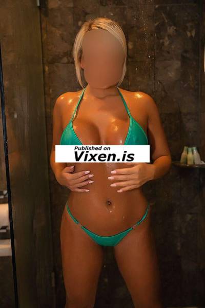 28 year old Escort in Melbourne WOW!Full CREAMPIES! Naughty REAL blonde Aussie! New pics