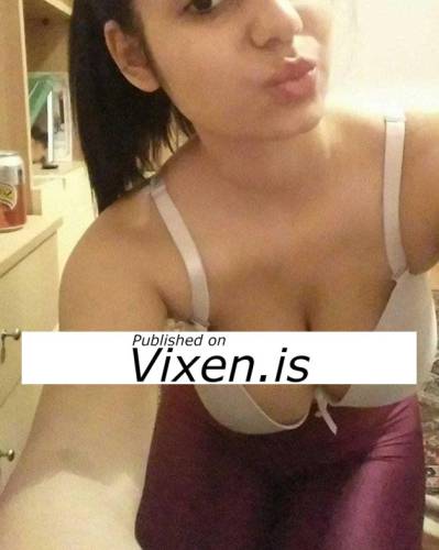22 year old Escort in Newcastle Hija, Asian muslim, young babe new to town❤️Big Bum 