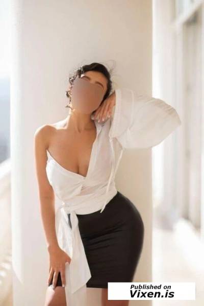 26Yrs Old Escort D Cup 52KG 166CM Tall Singapore in Singapore