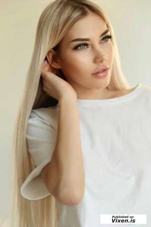 20Yrs Old Escort 50KG 167CM Tall Milan Image - 2