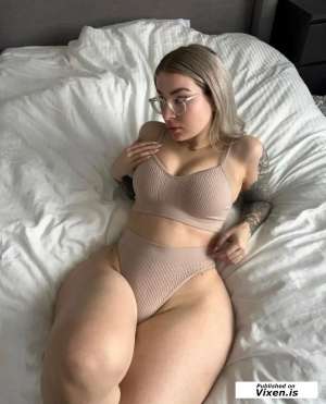 23Yrs Old Escort 81KG 159CM Tall Montreal Image - 0