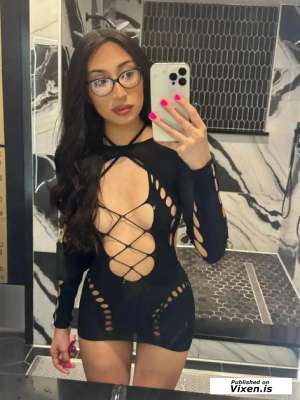 23Yrs Old Escort 45KG 160CM Tall Chicago IL Image - 4