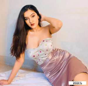 25Yrs Old Escort 170CM Tall Image - 2