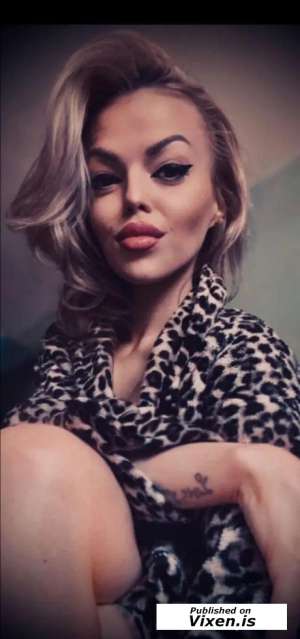 30Yrs Old Escort 50KG 168CM Tall Wien Image - 0