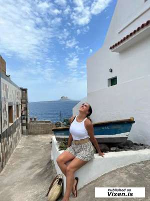 37Yrs Old Escort 69KG 173CM Tall Paris Image - 2