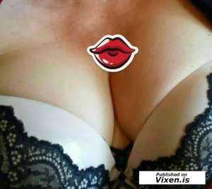 53Yrs Old Escort 170CM Tall Ottawa Image - 2