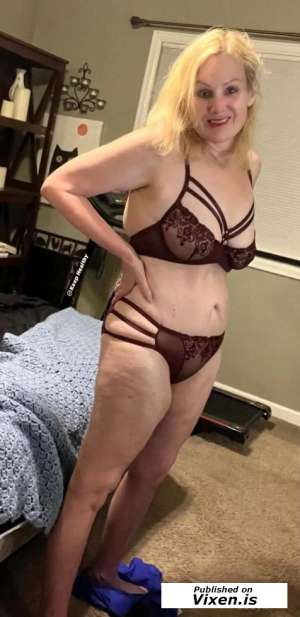58Yrs Old Escort 66KG 165CM Tall Denver CO Image - 4