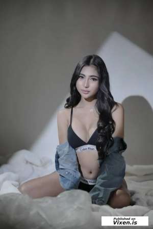 Leona 22Yrs Old Escort 50KG 156CM Tall Taipei Image - 2