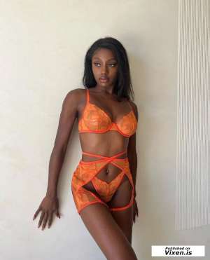 Malma 24Yrs Old Escort 169CM Tall Istanbul Image - 1