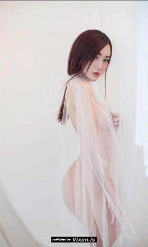 Beautiful And Lovely Escort Girl Saliy Please Contact Us in Shanghai