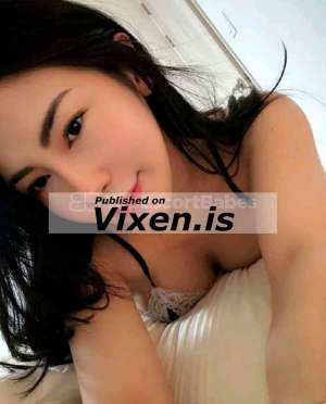Yhona, Independent in Hong Kong