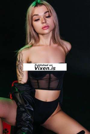 Yulia, Agency in Pristina