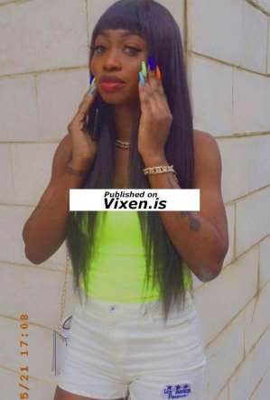 Huddah, Independent in Jounieh