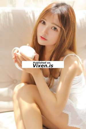 Tina 19Yrs Old Escort 43KG 161CM Tall London Image - 3