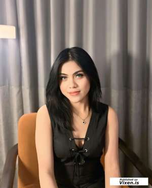 20Yrs Old Escort 170CM Tall Singapore Image - 1