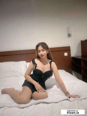 24Yrs Old Escort 165CM Tall Singapore Image - 1