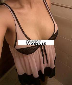 Sandra 21Yrs Old Escort Miami FL Image - 9