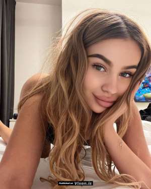 Olesia, escort in Ankara