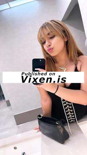 Angelinaluxxx in Los Angeles CA