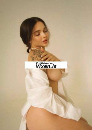 Anya 22Yrs Old Escort 55KG 158CM Tall Dubai Image - 1