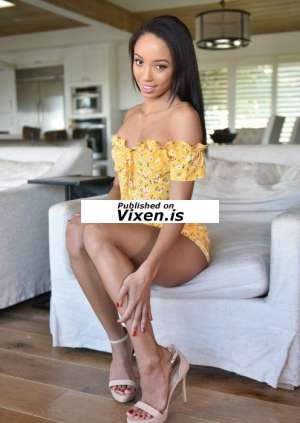 Georgian 24Yrs Old Escort 49KG 180CM Tall Nairobi Image - 2