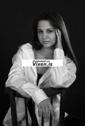 Nina, Independent in Shkoder