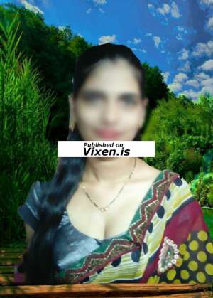 Shreya, Independent in Mumbai