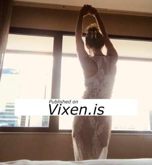 High class experience with Byron goddess, Byron Bay in Byron Bay