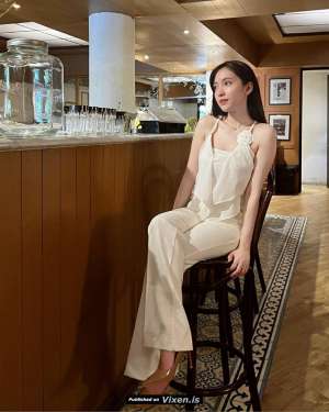 21Yrs Old Escort 52KG 165CM Tall Jakarta Image - 2