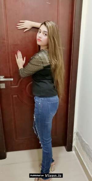 22Yrs Old Escort 167CM Tall Dubai Image - 2