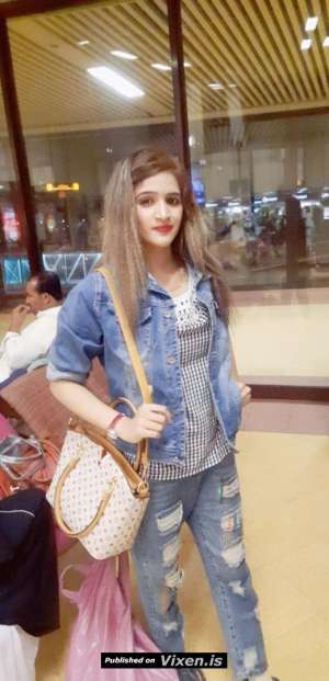 23Yrs Old Escort 167CM Tall Dubai Image - 2