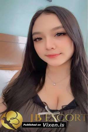 Karin in Johor Bahru