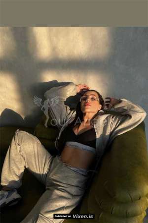 28Yrs Old Escort 51KG 164CM Tall Athens Image - 3