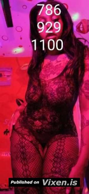 CumdumpCoochie 65Yrs Old Escort Bronx NY Image - 6