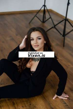 Nika 25Yrs Old Escort 62KG 170CM Tall Prague Image - 9