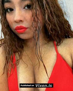 Unknown 18Yrs Old Escort Laredo TX Image - 3