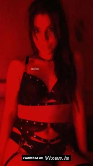 MISS VALENTINA NOW IN WAGGA BOOKINGS REQUIRED, Wagga Wagga in Wagga Wagga