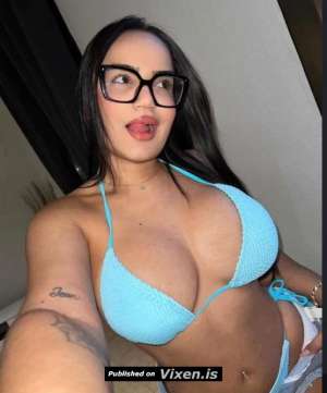 I'm Luna ,down for fun,unforgettable funtime both in and  in Wagga Wagga