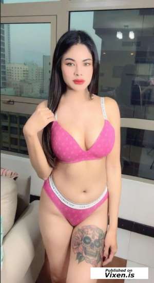 Escort model Poppie, Manama in Manama