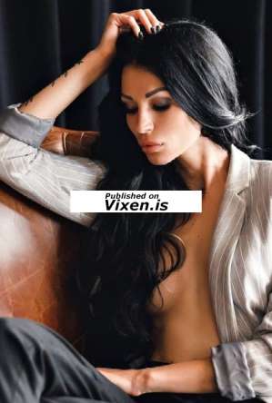 Viki, Independent in Pula