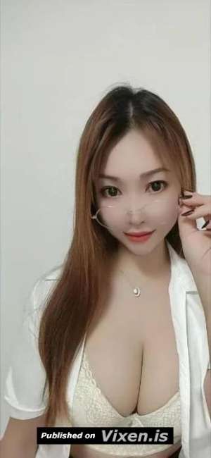 Aiko Model Figure Girl 23 yrs Size 7 THAI Party Girl, Ultimo in Sydney
