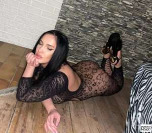.party girl.❤️independent ❤️ julia in Belfast