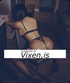 23Yrs Old Escort Brunette D Cup Adelaide in Adelaide