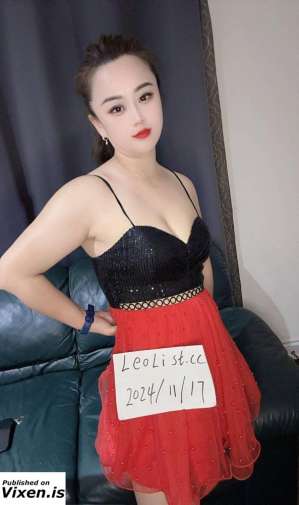 Playful, tight &amp; wet sexy young girls looking to  in Newmarket